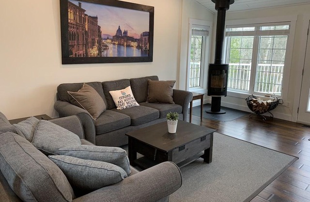 Luxury four-season cottage with sauna, private water access, boat dock