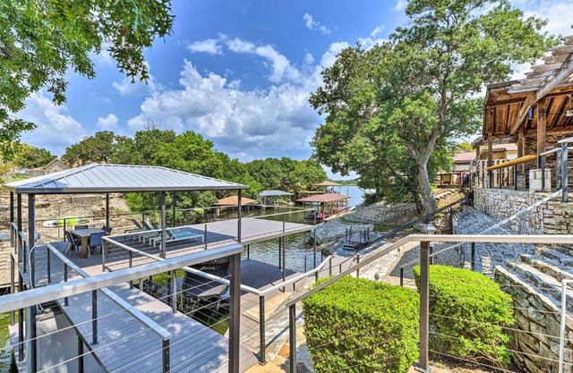Luxury Granbury Home with Private Boat Dock!