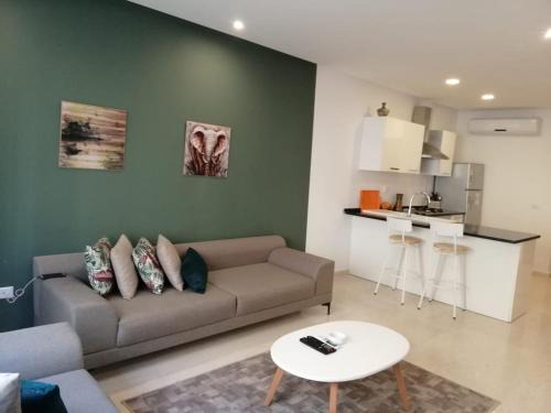 Luxury green appartement aouina wahat