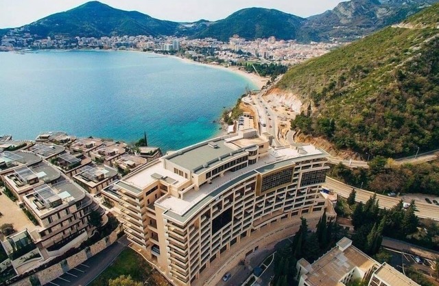 Luxury Harmonia Apartments