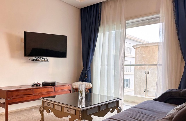 Luxury Haven: Jardin de Carthage Bliss