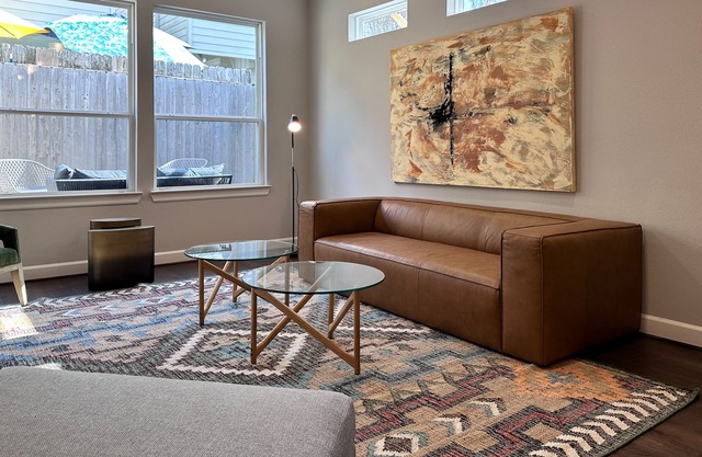Luxury Heights Townhome - AVAILABLE LONG TERM