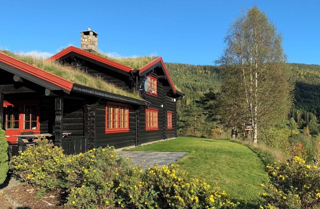 Luxury hillside family home with panoramic views, sauna & hot tub