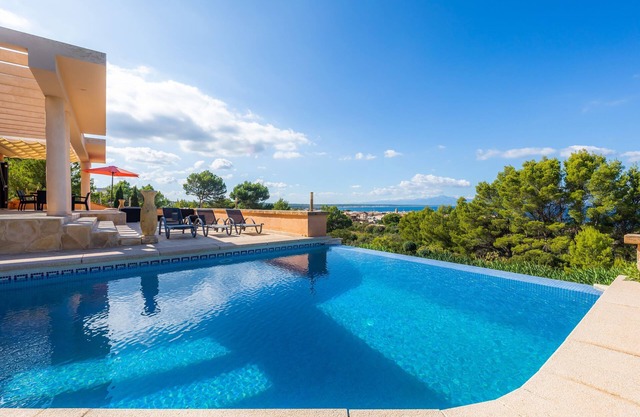 Casa de vacaciones de lujo "Casa Kyona" con vistas al mar, Wi-Fi, jardín