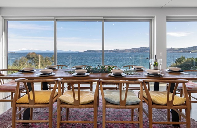 Casa de lujo con impresionantes vistas al lago y a la montaña, bañera de hidromasaje y acceso al lago
