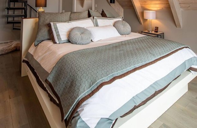 Luxury Home High Bluffs Lodge