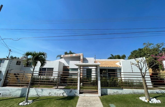 casa de lujo en fraccionamiento seguro