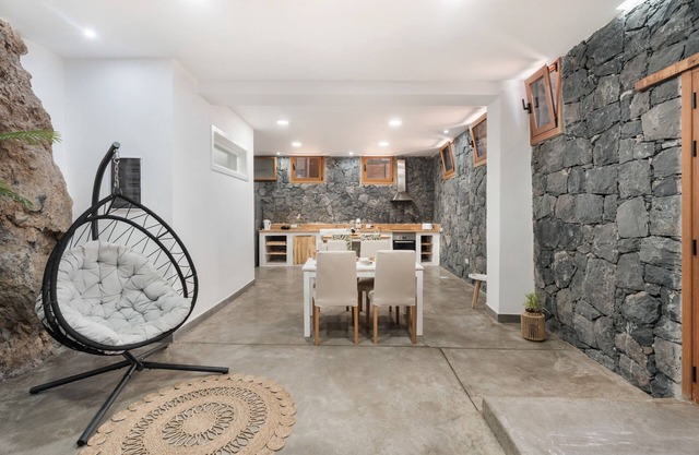 'Casa de lujo la Cueva del Guanche' con vistas al mar, piscina privada y Wi-Fi