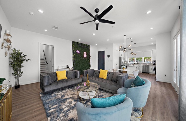 Luxury Home Near Med Center, Midtown & Downtown