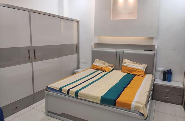 Luxury home stay at sector 32a
