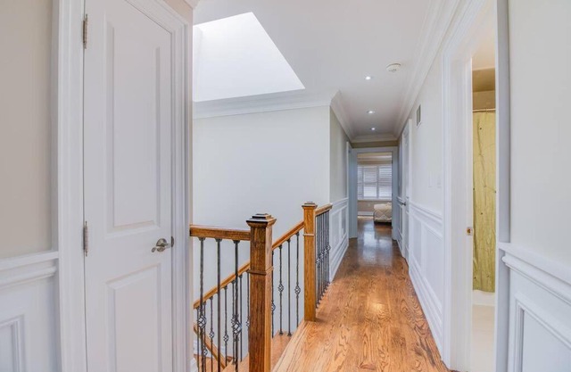 Luxury house, 25 minutes to Toronto Downtown