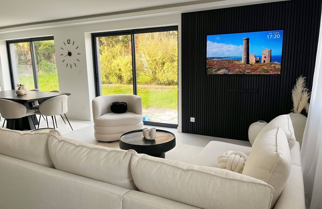 Luxury house with cinema room and indoor jacuzzi.