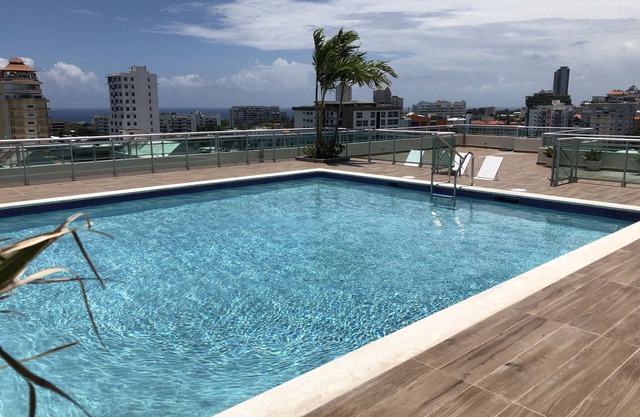 Luxury in Bella Vista with rooftop swimming pool !!