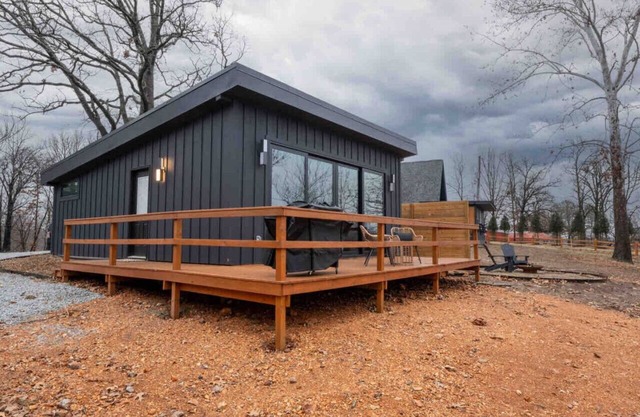 Luxury Lake Living on Grand 2