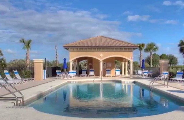 INMACULADO CONDOMINIO DE LUJO LAKEVIEW - ¡LEA NUESTRAS REVISIONES ANTES DE ELEGIR!