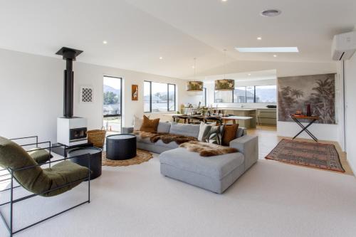 Luxury Lindis Lookout
