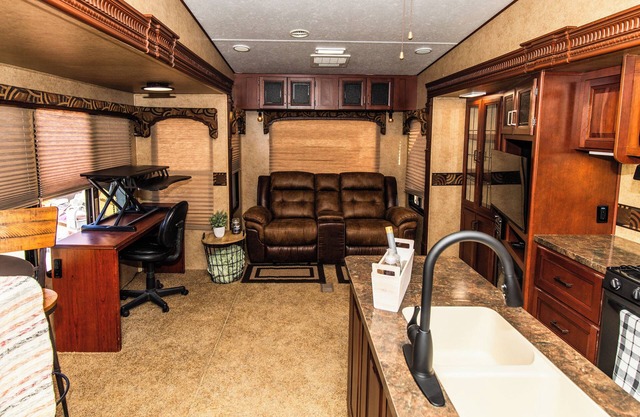 Luxury living in a roomy 5th wheel located in a secluded pecan orchard.