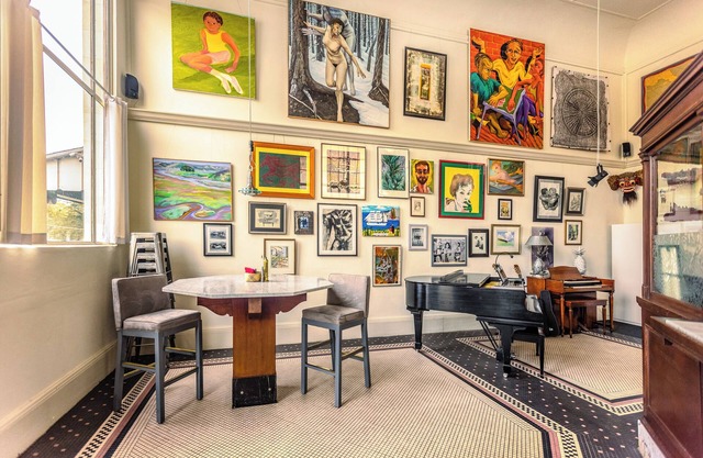 Luxury Living in Historic Bank: Haven of Art&Music