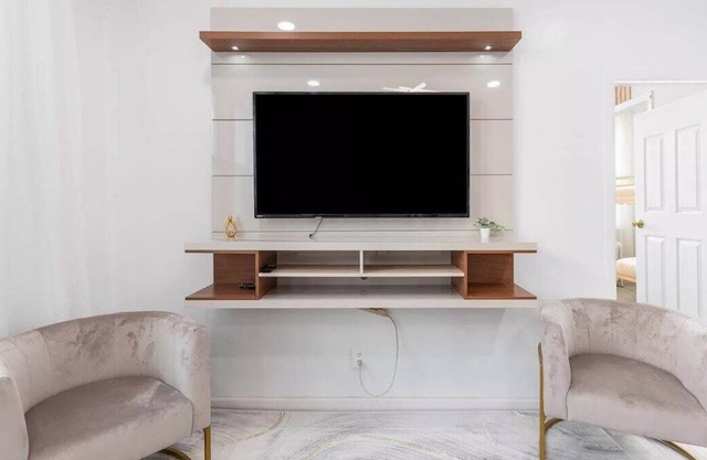 Luxury Living in the Heart of NY!