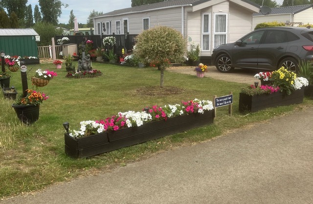 Luxury lodge on the lake with attractions for adults and children