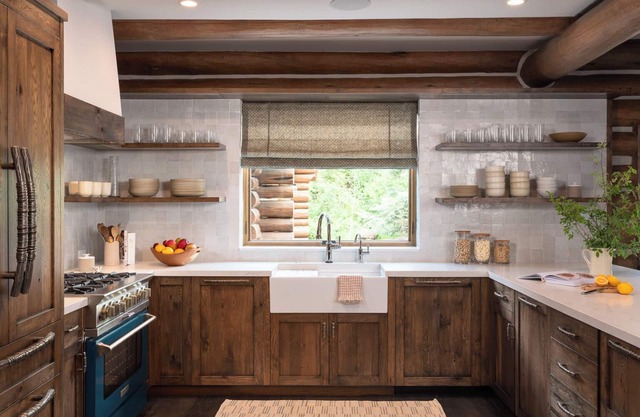Luxury Log Cabin Near Bigwood River