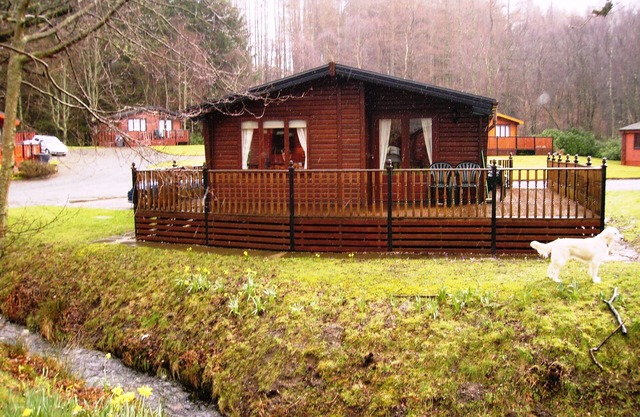 Cabaña de madera de lujo a orillas del Loch Lomond - Loch Lomond Chalet