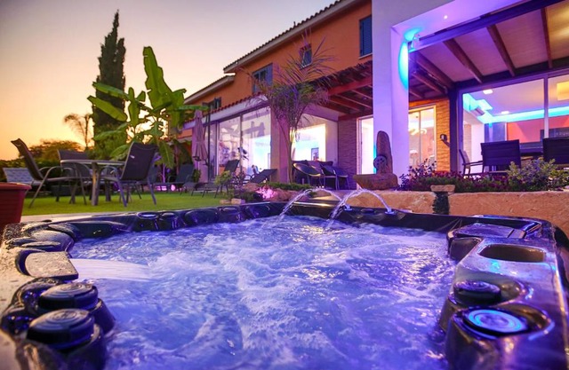 Luxury Marissa Villa