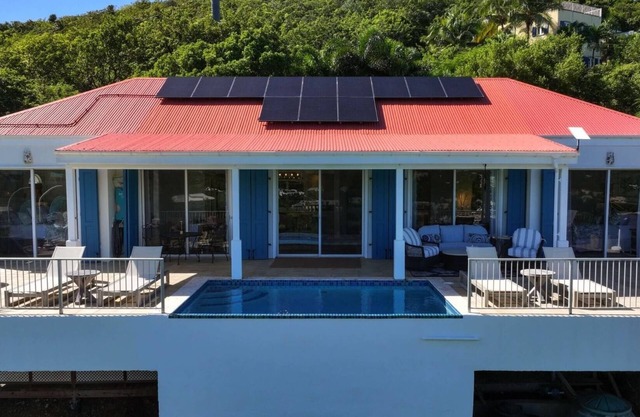 Luxury Matching King Ensuite with heated private pool