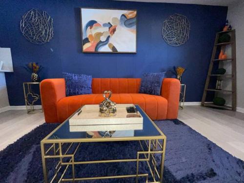 Luxury Midtown High-rise Oasis!