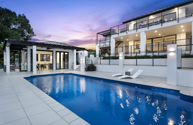 Luxury Mission Bay Oasis with Heated Pool