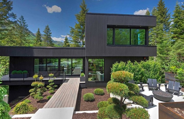 Modern 4 Bedroom Luxury Mountain Home Nestle Above Sundance Resort