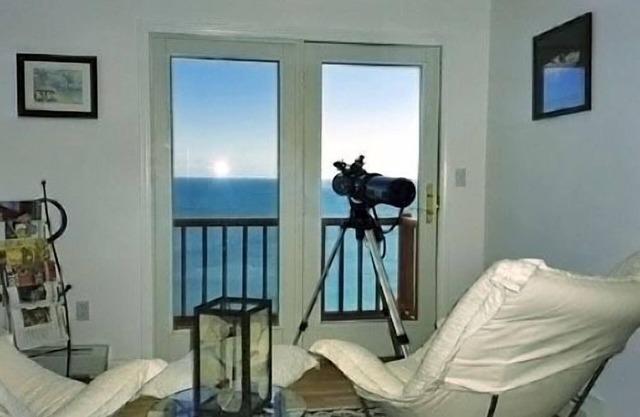 Luxury Ocean Home con alto de un acantilado Vista de Cape Cod Bay Meses de invierno Negociables
