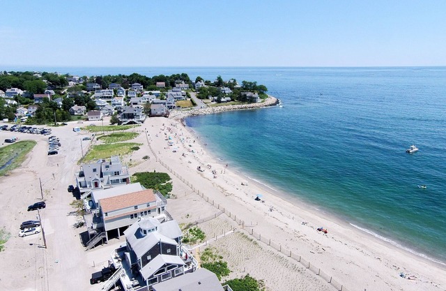 Luxury Ocean Front Beach House: ahora acepta reservas semanales para agosto de 2020
