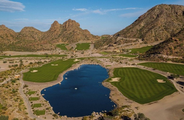 Luxury Oceanfront Escape in Loreto with Spectacular Golf & Views