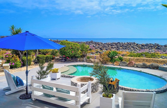 Luxury Oceanfront Retreat – Sauna, Pool, Sunset Views San Miguel Surf break
