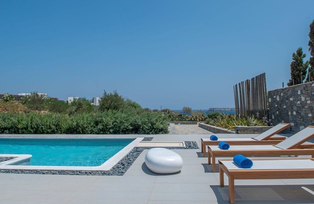 Luxury Paros Villa | Master Villa | Sea View | Private Pool | 3 BDR | Tserdakia