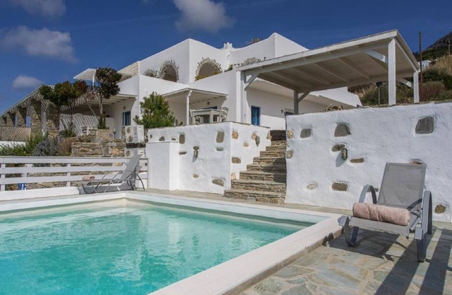 Luxury Paros Villa Residence| Casa Loux | 10 Bedrooms | Stunning Sea Views | Ideal for Large Groups | Agia Irini