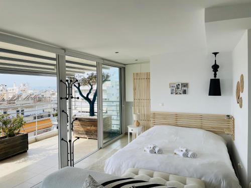 Luxury Penthouse Studio with Sea View, Palaio Faliro