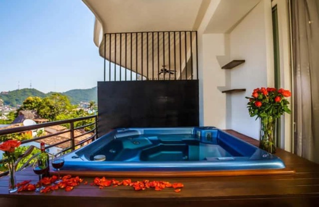 Pinnacle de lujo con jacuzzi