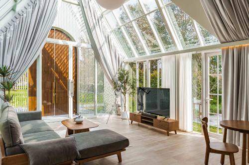 Luxury Private Villa at Something Journey