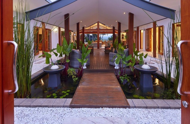 Luxury Rainforest Escape