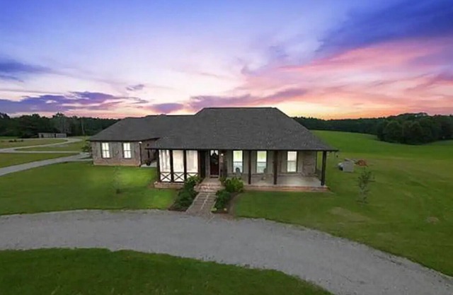 Luxury Ranch Living on 35 Acres in Covington, LA