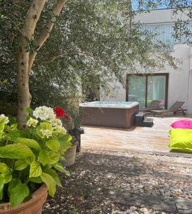 Luxury & Relax Apartment