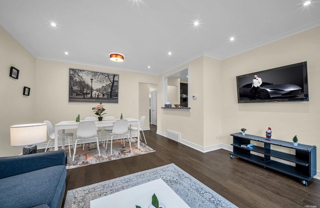 Luxury Renovated 3 Bedroom Home in North York