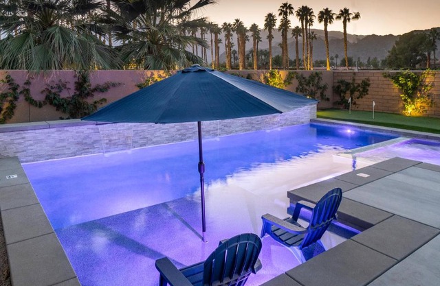 Luxury Rental Signature PGA West Pool Spa Putting green