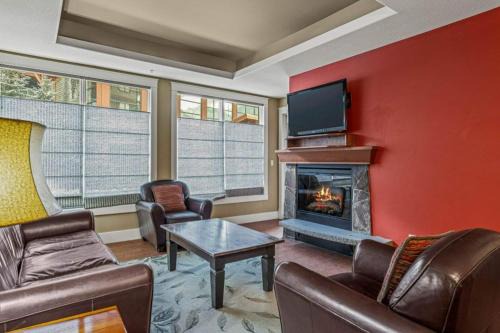 Luxury Resort 2Bedroom 2Bath Sleeps 6 945 square feet