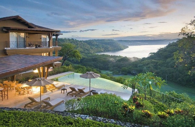 ** Península Papagayo **