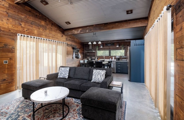 Luxury S Austin Home + Casita by Downtown, Zilker, SoCo