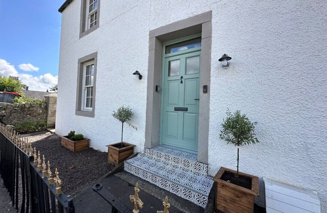 Luxury Scottish Hot Tub Getaway
