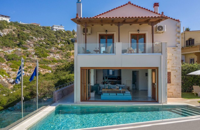 Villa de lujo Sea Almy con piscina en Almyrida Chania